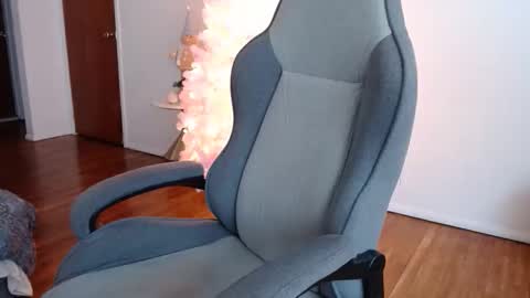 Celine Costas online show from 02-18-26, 05:20