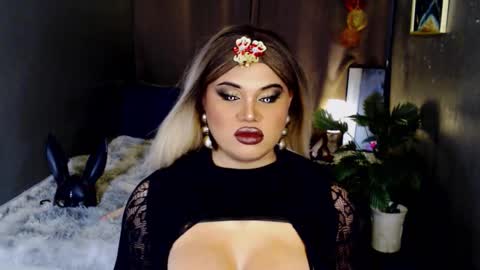 cellinekittcumerr online show from 12-01-25, 12:04