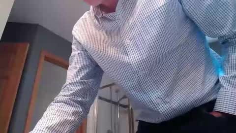 Snapshot of centerfield24 chatting on 02-27-25, 11:15 Centerfield online show from 02-27-25, 11:15