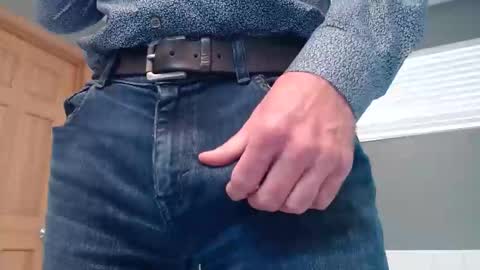 Snapshot of centerfield24 chatting on 03-03-25, 07:28 Centerfield online show from 03-03-25, 07:28