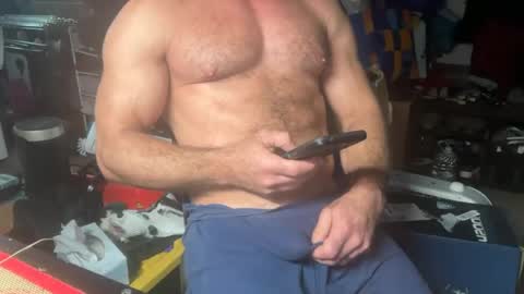 Snapshot of cerealcummer chatting on 07-26-26, 01:07 cerealcummer online show from 07-26-26, 01:07