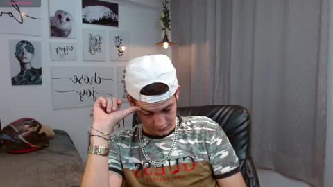 Snapshot of cerokershelby chatting on 10-07-25, 08:06 Ceroke online show from 10-07-25, 08:06