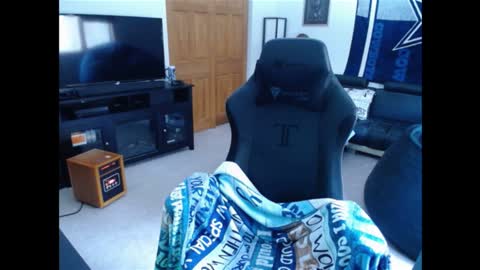 Snapshot of cessprinn chatting on 01-03-25, 03:22 Marie online show from 01-03-25, 03:22