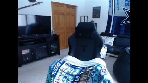 Snapshot of cessprinn chatting on 01-06-25, 04:02 Marie online show from 01-06-25, 04:02