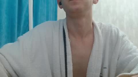 Snapshot of ch1lldril chatting on 01-10-26, 01:18 ch1lldrill online show from 01-10-26, 01:18