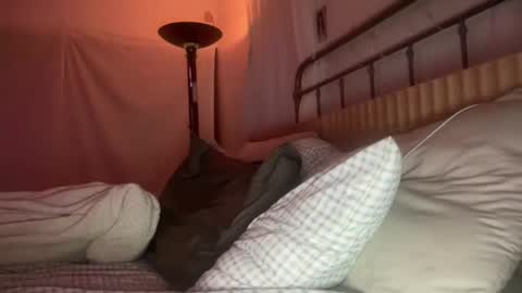 Kpapi online show from 12-22-25, 09:39