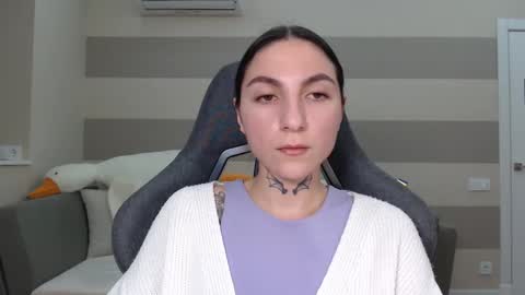 Kate online show from 02-12-25, 04:55