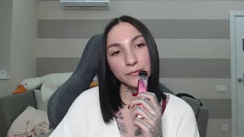 Kate online show from 02-27-25, 10:04