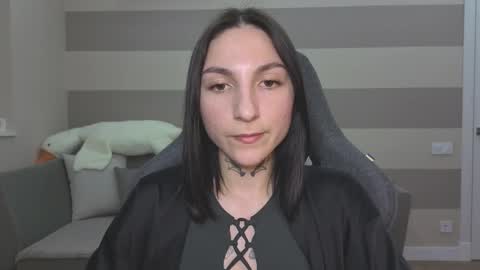 Kate online show from 03-10-25, 01:10