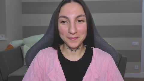 Kate online show from 12-19-25, 09:05