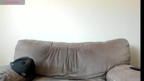 Snapshot of chadpowerz chatting on 09-13-25, 04:51 Lydong online show from 09-13-25, 04:51