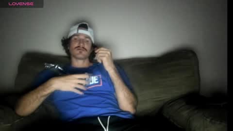 Snapshot of chadpowerz chatting on 09-18-25, 03:41 Lydong online show from 09-18-25, 03:41