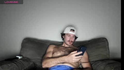 Snapshot of chadpowerz chatting on 09-22-25, 05:53 Lydong online show from 09-22-25, 05:53