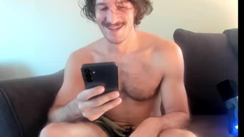 Snapshot of chadpowerz chatting on 10-14-25, 07:36 Lydong online show from 10-14-25, 07:36