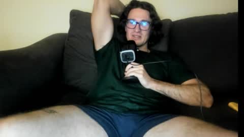 Snapshot of chadpowerz chatting on 11-28-25, 07:33 Lydong online show from 11-28-25, 07:33