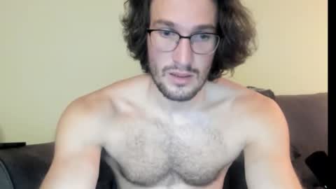 Snapshot of chadpowerz chatting on 12-14-25, 09:58 Lydong online show from 12-14-25, 09:58