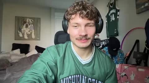 Snapshot of chadtitan chatting on 10-20-25, 02:28 ChadTitan online show from 10-20-25, 02:28