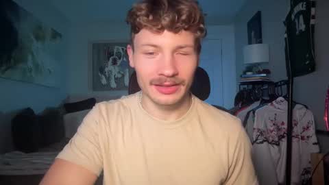 Snapshot of chadtitan chatting on 10-26-25, 03:40 ChadTitan online show from 10-26-25, 03:40