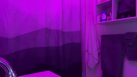 Snapshot of chadtitan chatting on 11-09-25, 05:22 ChadTitan online show from 11-09-25, 05:22