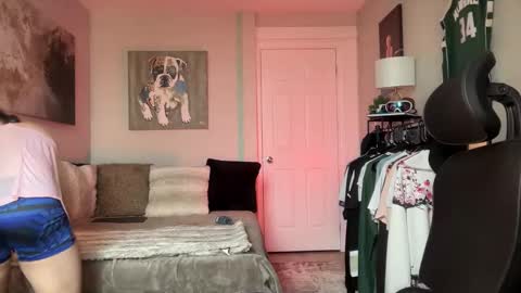 Snapshot of chadtitan chatting on 11-15-25, 04:14 ChadTitan online show from 11-15-25, 04:14