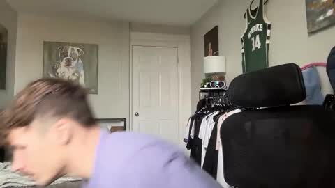 Snapshot of chadtitan chatting on 11-18-25, 04:00 ChadTitan online show from 11-18-25, 04:00