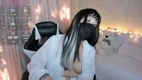 Chichi online show from 10-07-25, 04:31