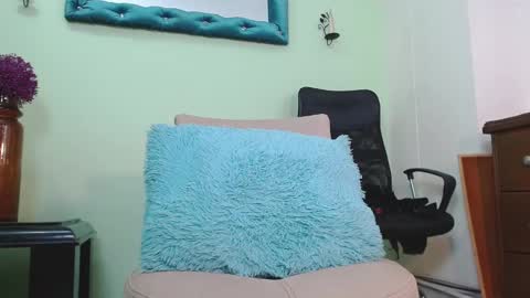 Chalon  online show from 03-11-26, 12:16