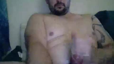 Snapshot of champagneandbitches chatting on 10-27-25, 10:03 champagneandbitches online show from 10-27-25, 10:03