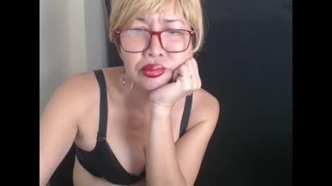 Snapshot of champaka123 chatting on 02-06-25, 09:11 champaka online show from 02-06-25, 09:11