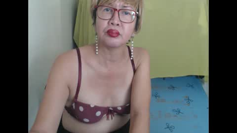 Snapshot of champaka123 chatting on 02-19-25, 10:45 champaka online show from 02-19-25, 10:45