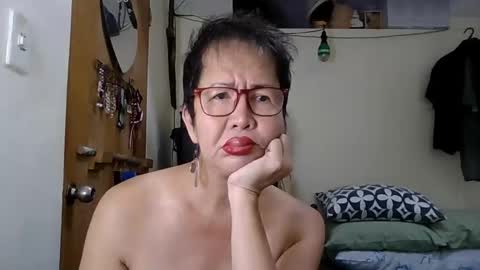 Snapshot of champaka123 chatting on 10-02-25, 03:35 champaka online show from 10-02-25, 03:35