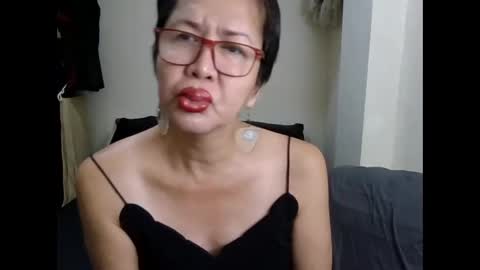 Snapshot of champaka123 chatting on 10-19-25, 09:37 champaka online show from 10-19-25, 09:37