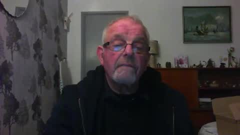 Snapshot of champers37 chatting on 02-19-25, 06:10 Champers online show from 02-19-25, 06:10