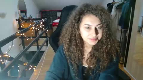 Stephanieblisss online show from 11-29-25, 08:50
