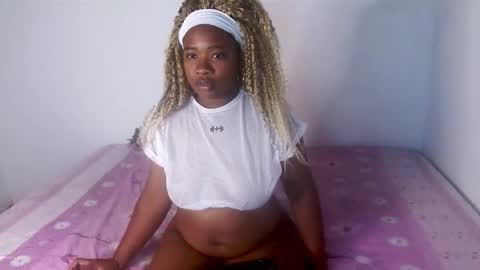 Snapshot of chanellmontes1 chatting on 02-16-26, 03:08 chnell online show from 02-16-26, 03:08