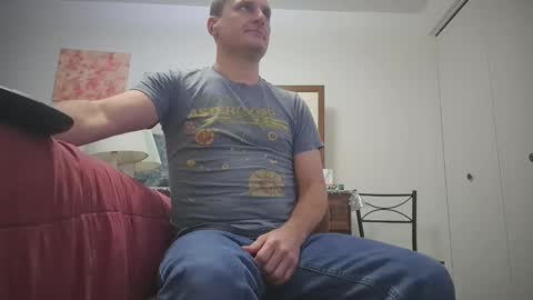 Snapshot of changej chatting on 12-31-24, 10:56 changej online show from 12-31-24, 10:56