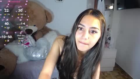 Isabella online show from 10-23-25, 07:07