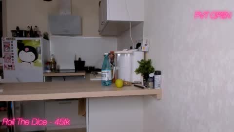 Holly online show from 02-27-25, 09:25