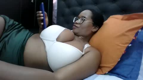 chantal99 online show from 02-11-26, 04:23