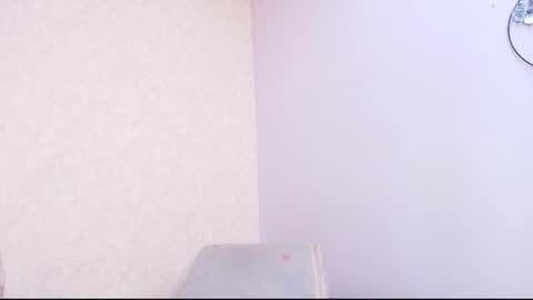 Raquel  online show from 10-24-25, 12:01