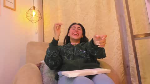 Snapshot of chantall_valkoba chatting on 01-13-25, 04:28 Chantall online show from 01-13-25, 04:28