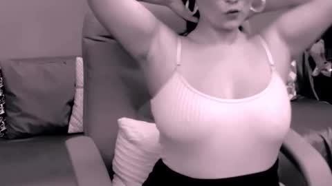 The Queen online show from 09-21-25, 03:02