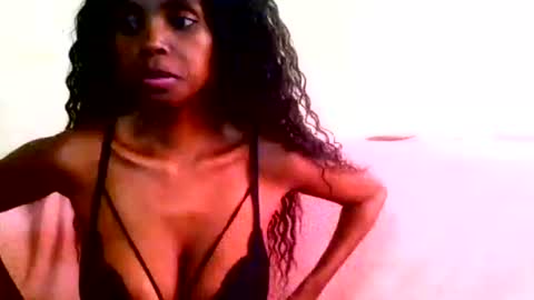 Snapshot of chante665 chatting on 09-24-25, 09:56 chante665 online show from 09-24-25, 09:56