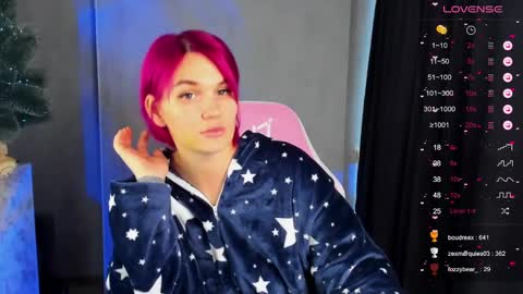 Snapshot of chaoka_ chatting on 12-05-24, 07:27 Suzanna Snow online show from 12-05-24, 07:27