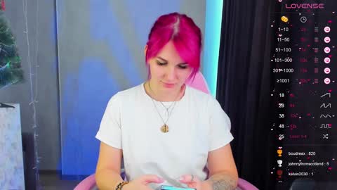 Snapshot of chaoka_ chatting on 12-24-24, 07:06 Suzanna Snow online show from 12-24-24, 07:06