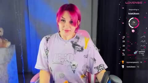 Snapshot of chaoka_ chatting on 01-14-25, 04:04 Suzanna Snow online show from 01-14-25, 04:04