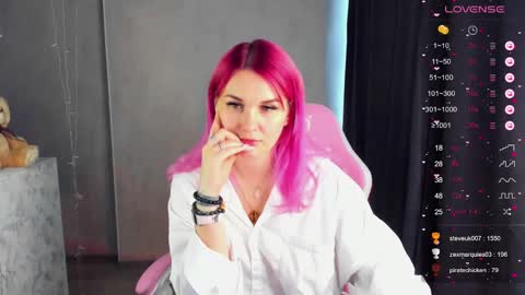 Snapshot of chaoka_ chatting on 01-23-25, 08:15 Suzanna Snow online show from 01-23-25, 08:15