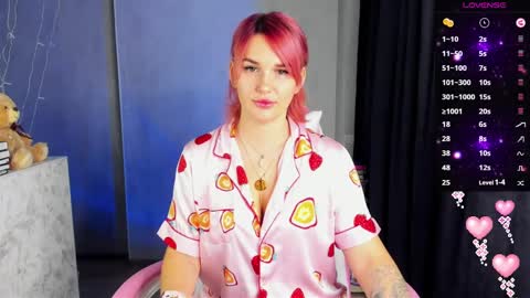 Snapshot of chaoka_ chatting on 02-16-25, 04:09 Suzanna Snow online show from 02-16-25, 04:09