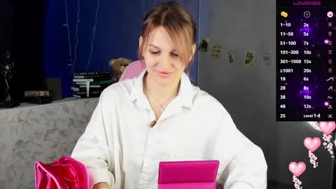 Snapshot of chaoka_ chatting on 03-09-25, 03:32 Suzanna Snow online show from 03-09-25, 03:32