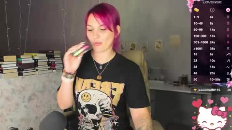 Snapshot of chaoka_ chatting on 09-24-25, 04:27 Suzanna Snow online show from 09-24-25, 04:27